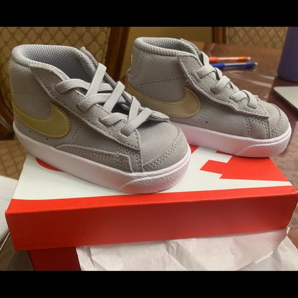 Nike Blazer Mid '77 Toddler Unisex Size 5c Shoes - Picture 11 of 11
